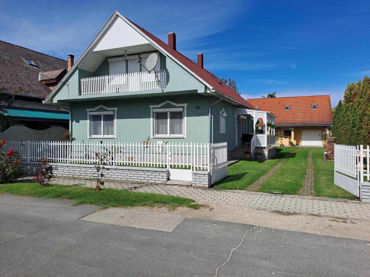 Bianka Apartman Balatonlelle Buitenkant foto