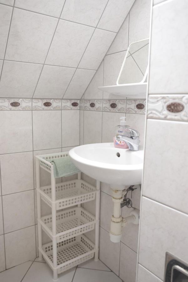 Bianka Apartman Balatonlelle Buitenkant foto