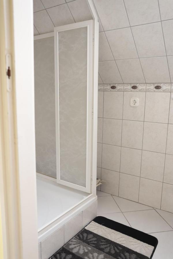 Bianka Apartman Balatonlelle Buitenkant foto