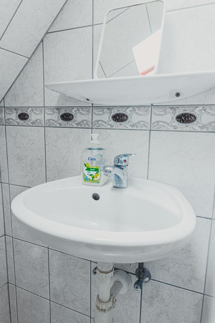 Bianka Apartman Balatonlelle Buitenkant foto
